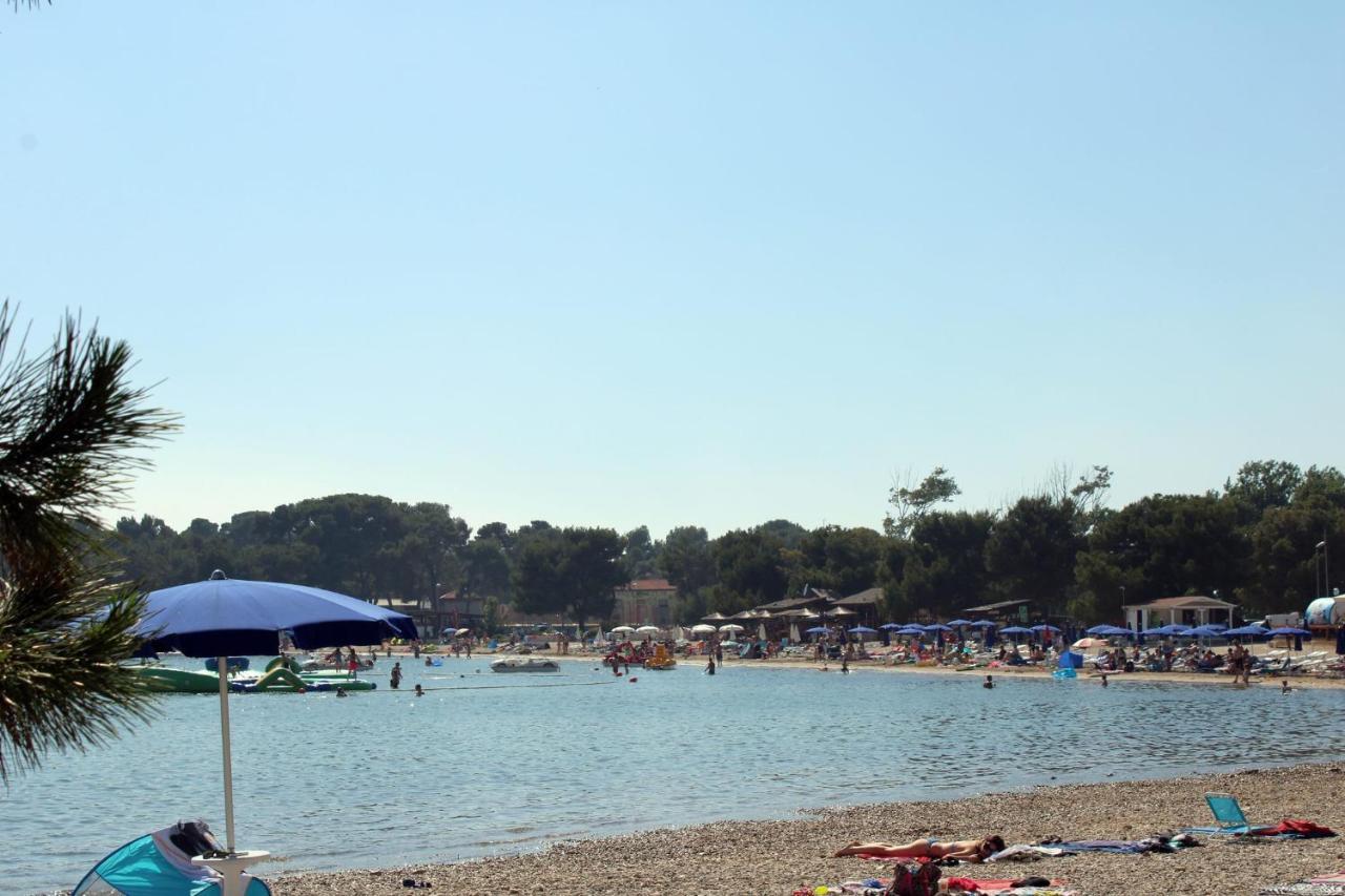מדולין Apartment Dubravka Near The Sandy Beach מראה חיצוני תמונה